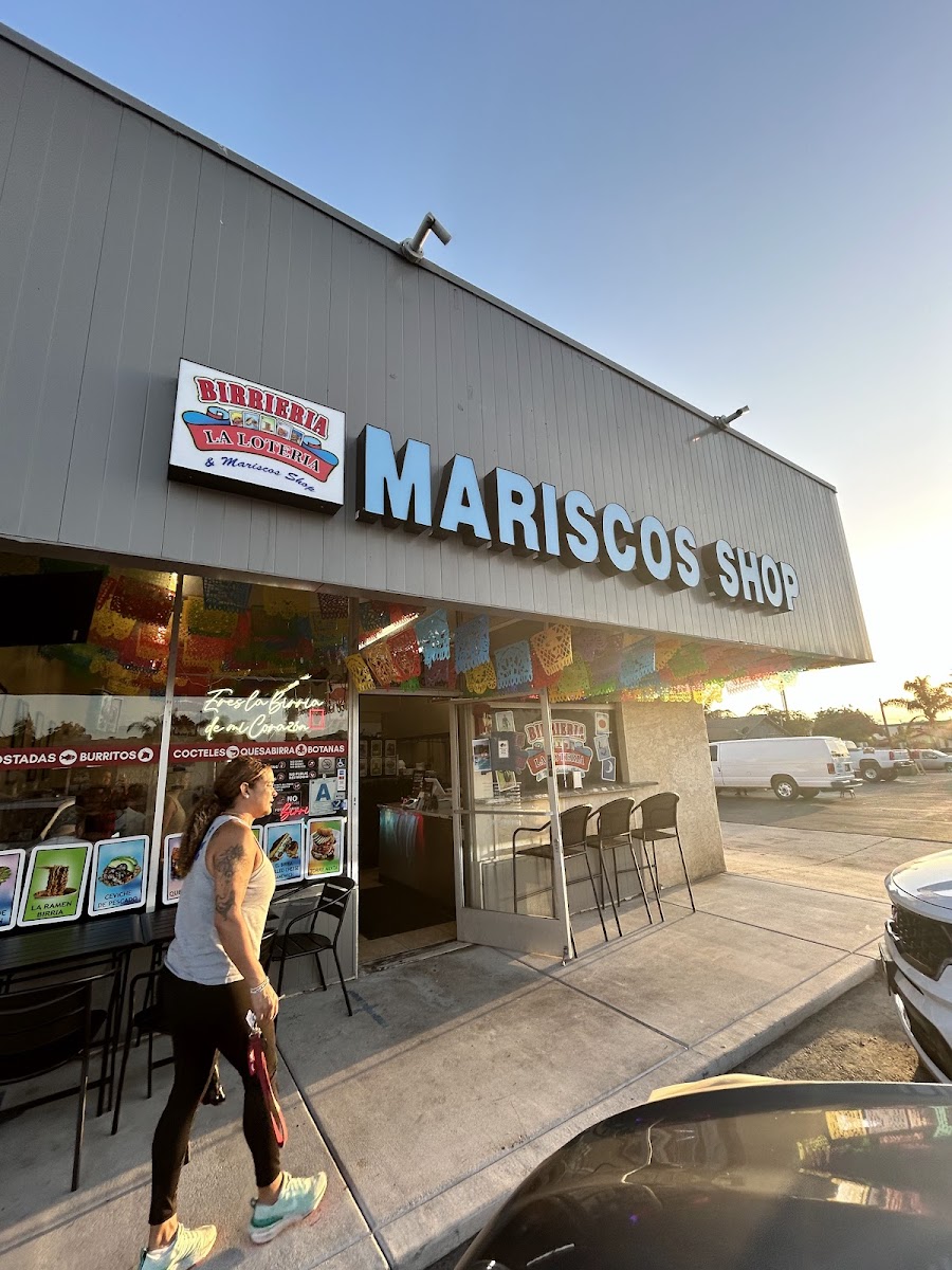 Birrieria La Loteria